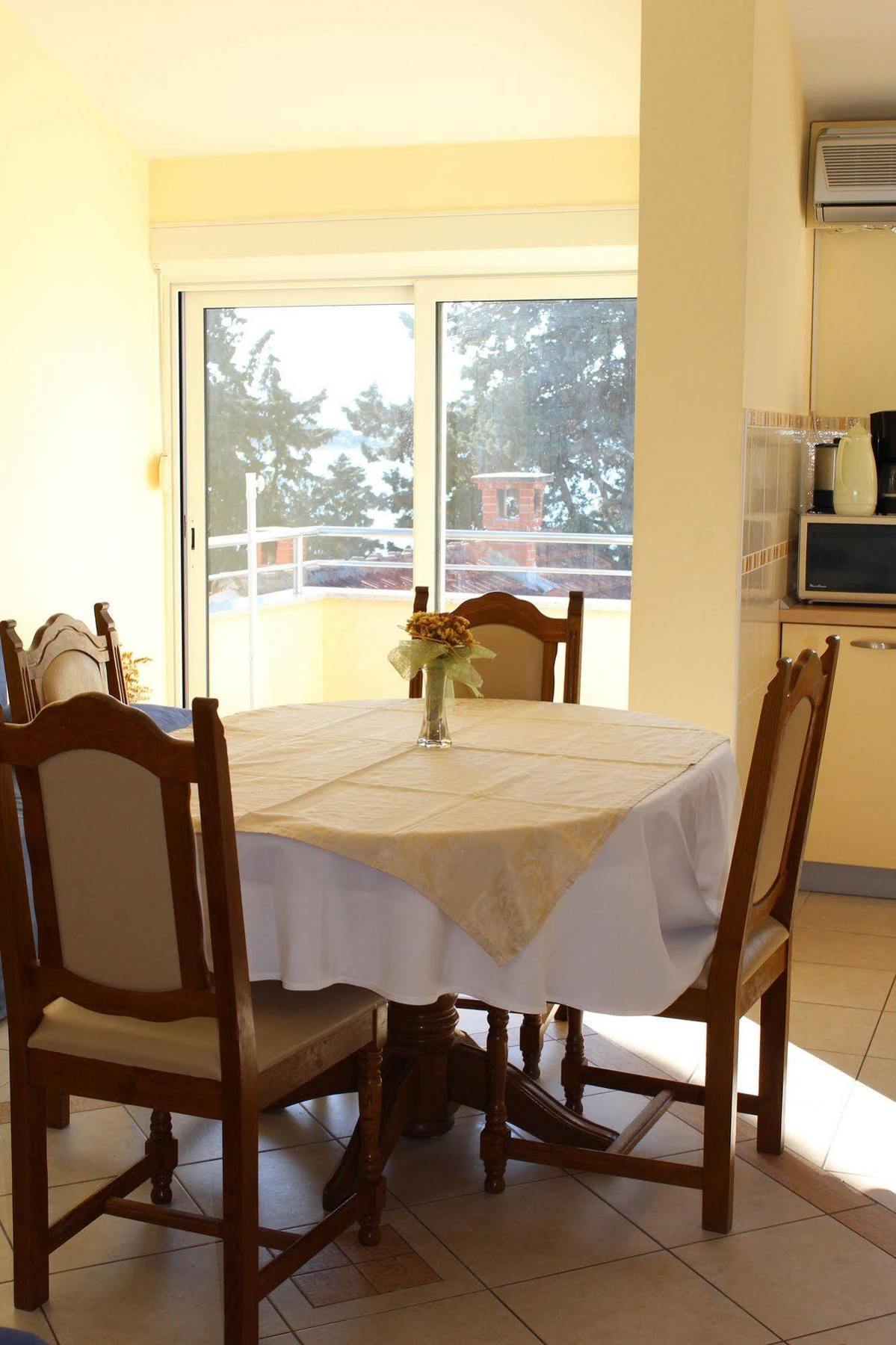 Diklo Rooms-adults Only Guest house